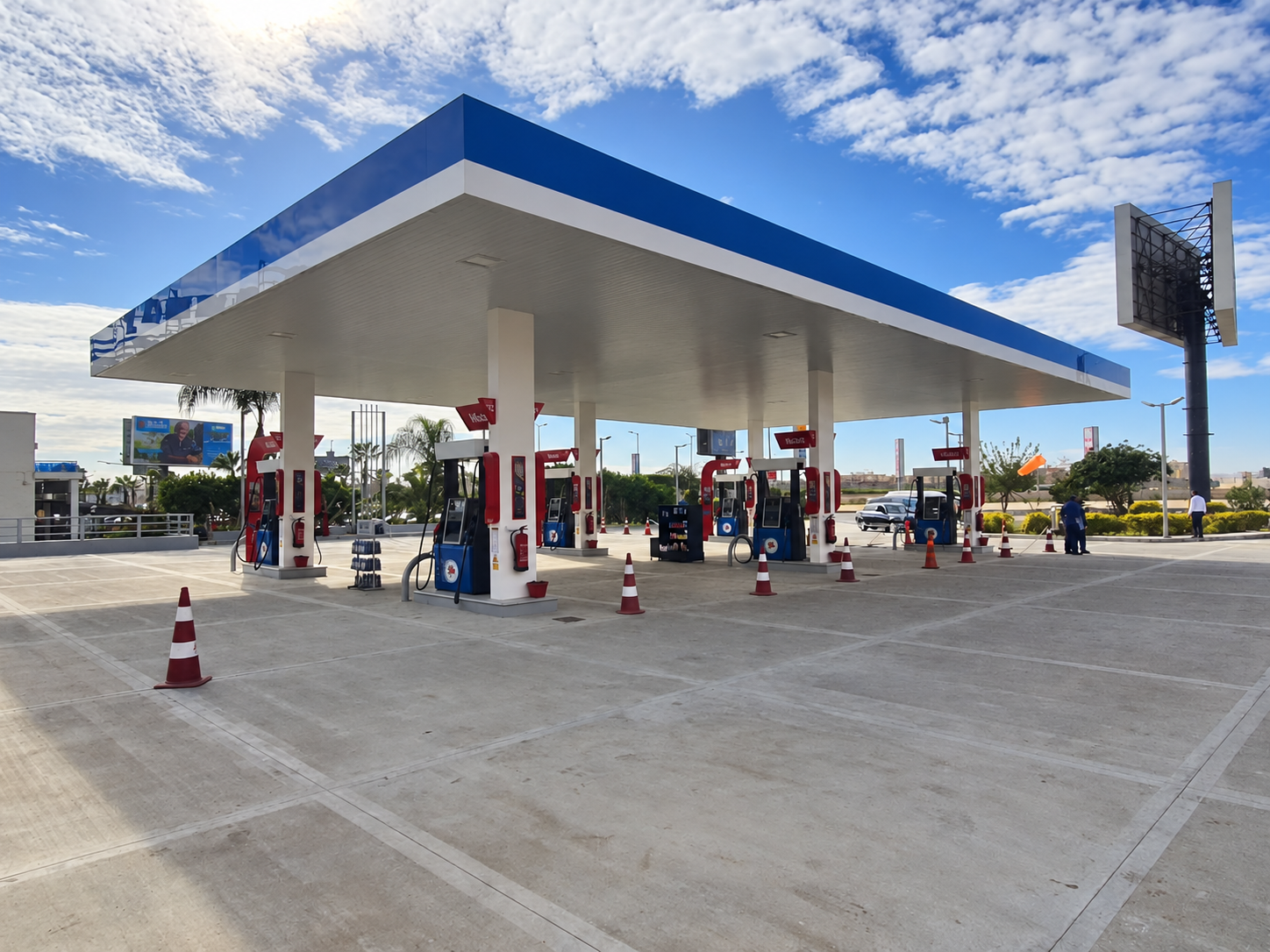 Sphinx Mobil Station — project photograph 3